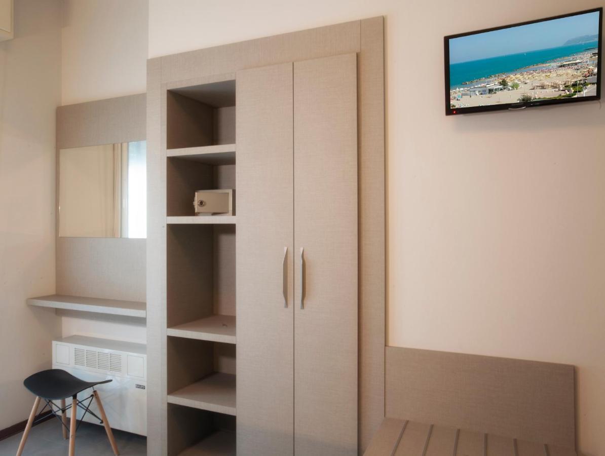 Hotel Norma Misano Adriatico Ngoại thất bức ảnh