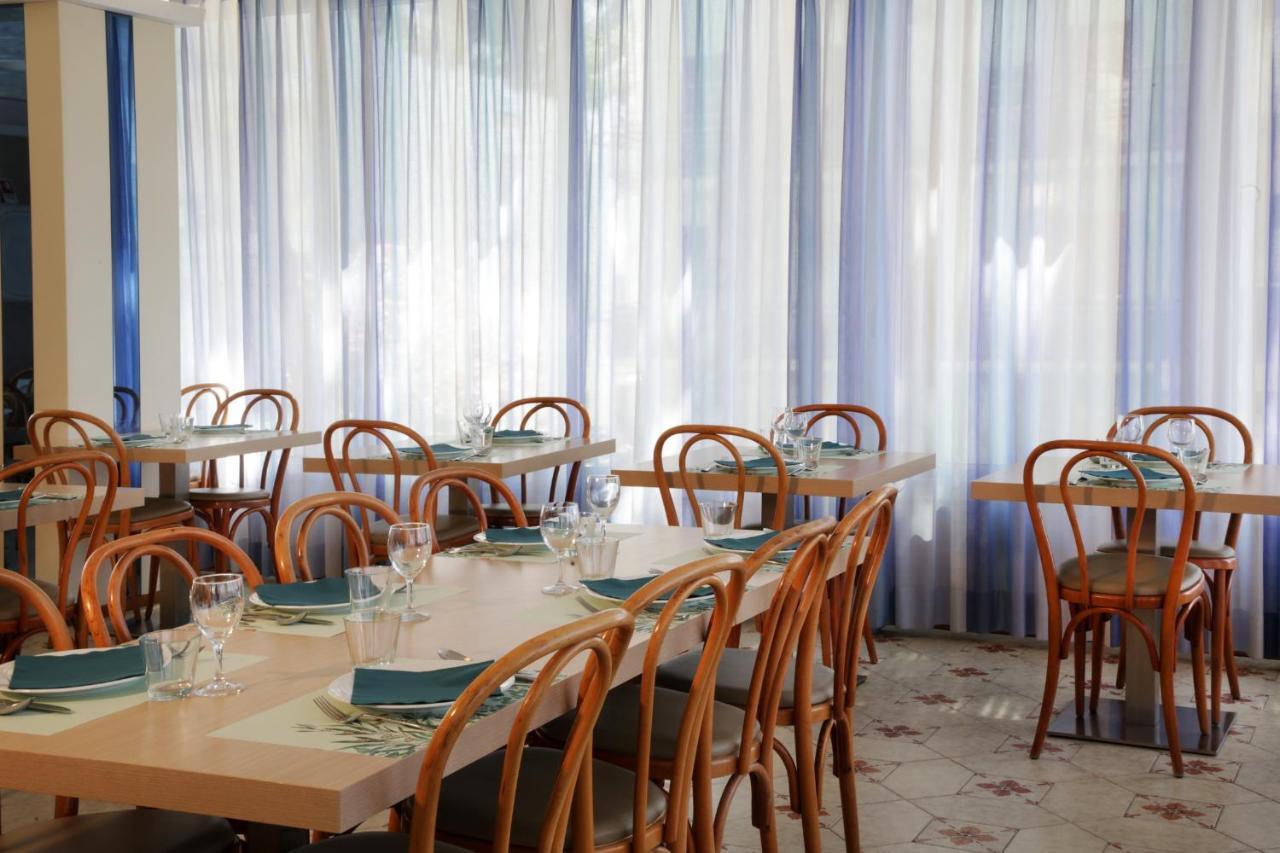 Hotel Norma Misano Adriatico Ngoại thất bức ảnh