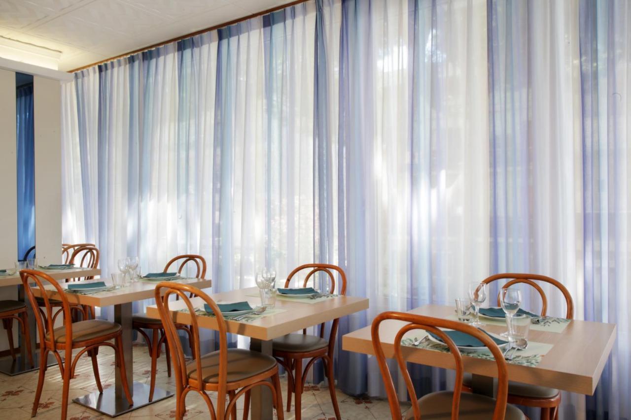 Hotel Norma Misano Adriatico Ngoại thất bức ảnh